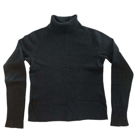 J-Crew Turtleneck sweater in soft yarn. Black. L - Picture 1 of 6